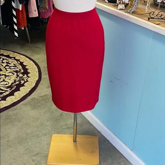 St. John Dresses & Skirts - St. John Coll Red Santana Knit Pencil Skirt Size 6